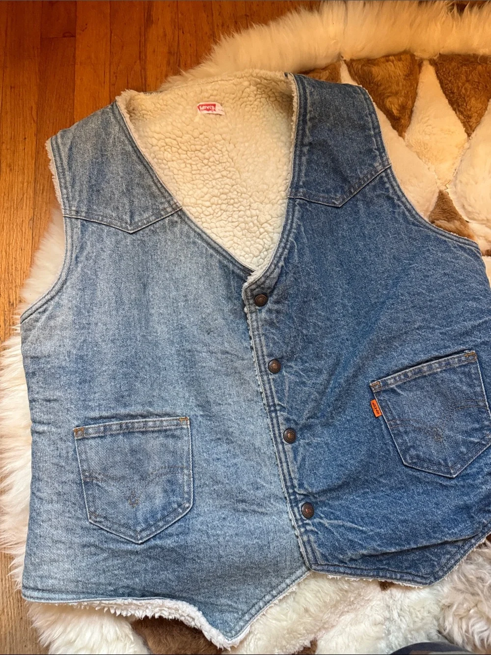 Vintage Levi’s orange tab  Men's Blue Denim Sherpa-Lined Work Vest size xl 80’s